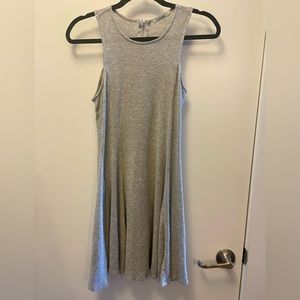 Medium gray tank top dress | Cute + comfortable